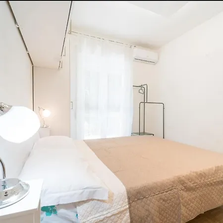 Sanny Apartment In The City Center San Remo Extérieur photo